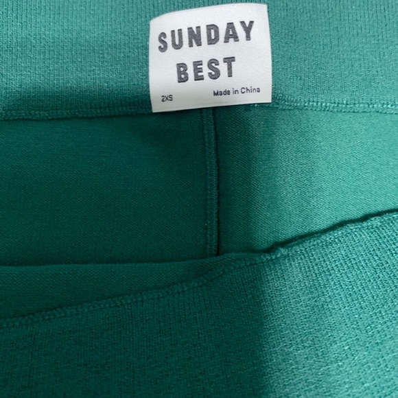 Aritzia emerald green two piece set xxs - Picture 2 of 3